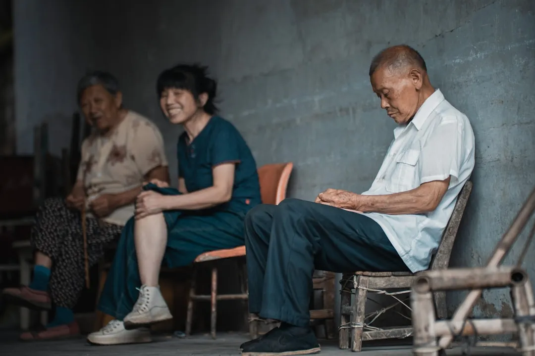 工业新材料在智能制造中的应用案例与成果转化路径分析